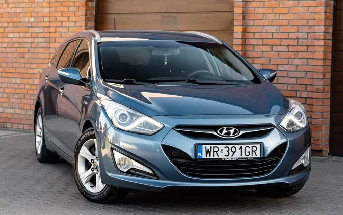 hyundai Hyundai i40 cena 32000 przebieg: 262000, rok produkcji 2012 z Radom